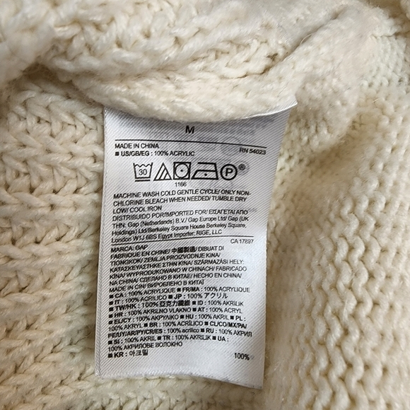 Gap  Round  Neck Ribbed Knit  Women's Sweater Size M - Picture 7 of 7